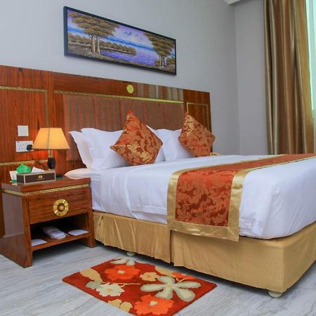 Tiffany Diamond Hotels Ltd - Makunganya Dar es Salaam Luaran gambar