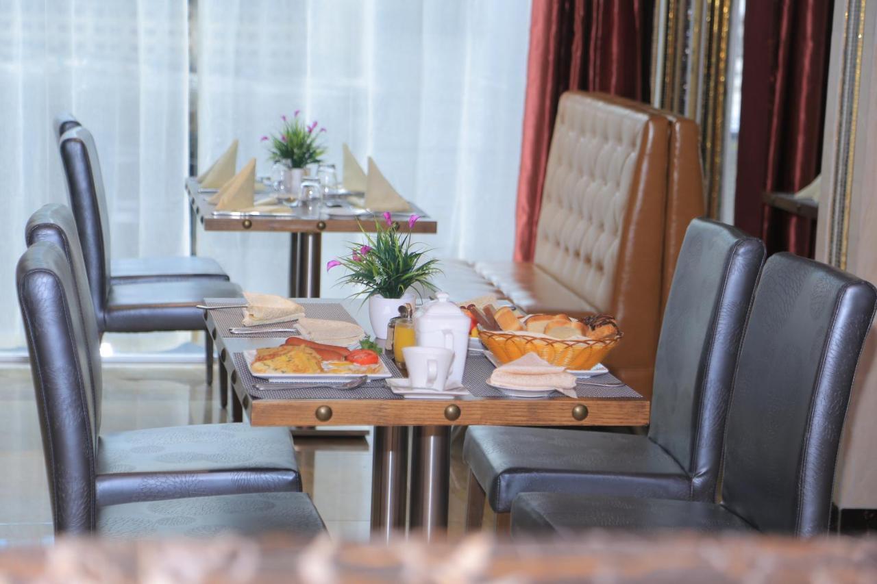 Tiffany Diamond Hotels Ltd - Makunganya Dar es Salaam Luaran gambar