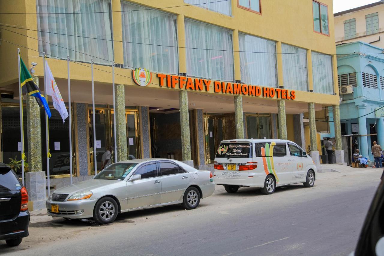 Tiffany Diamond Hotels Ltd - Makunganya Dar es Salaam Luaran gambar