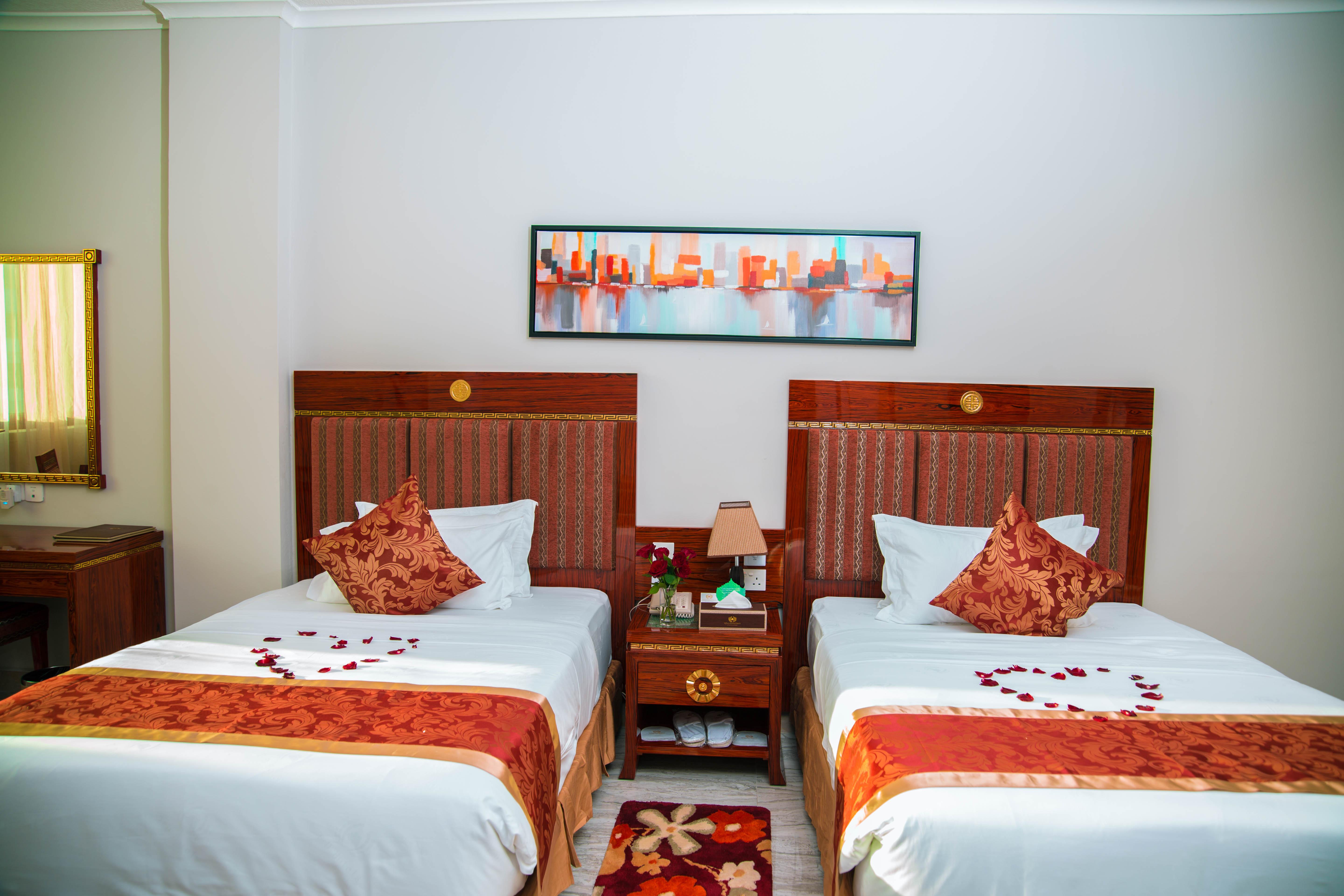 Tiffany Diamond Hotels Ltd - Makunganya Dar es Salaam Luaran gambar
