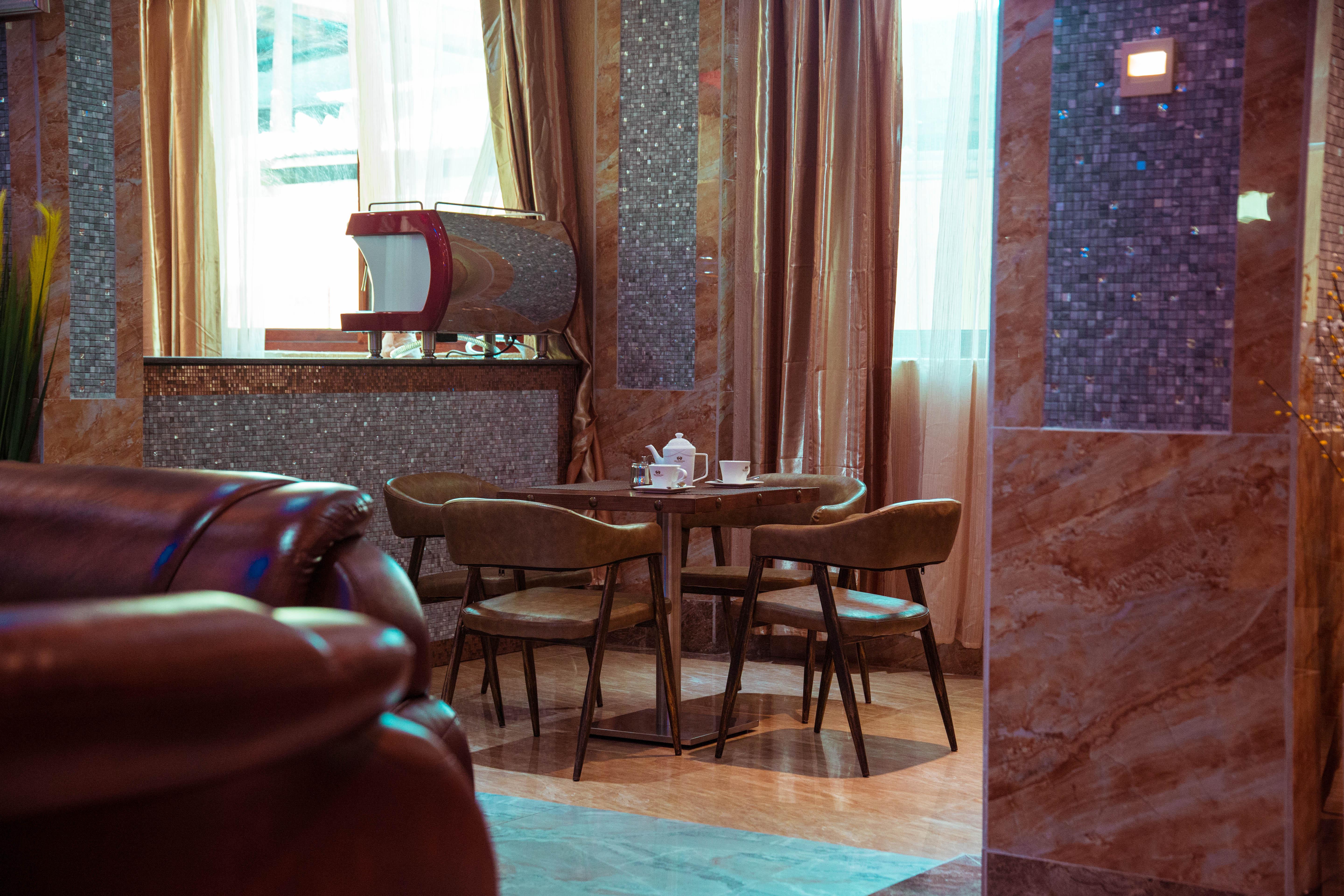 Tiffany Diamond Hotels Ltd - Makunganya Dar es Salaam Luaran gambar