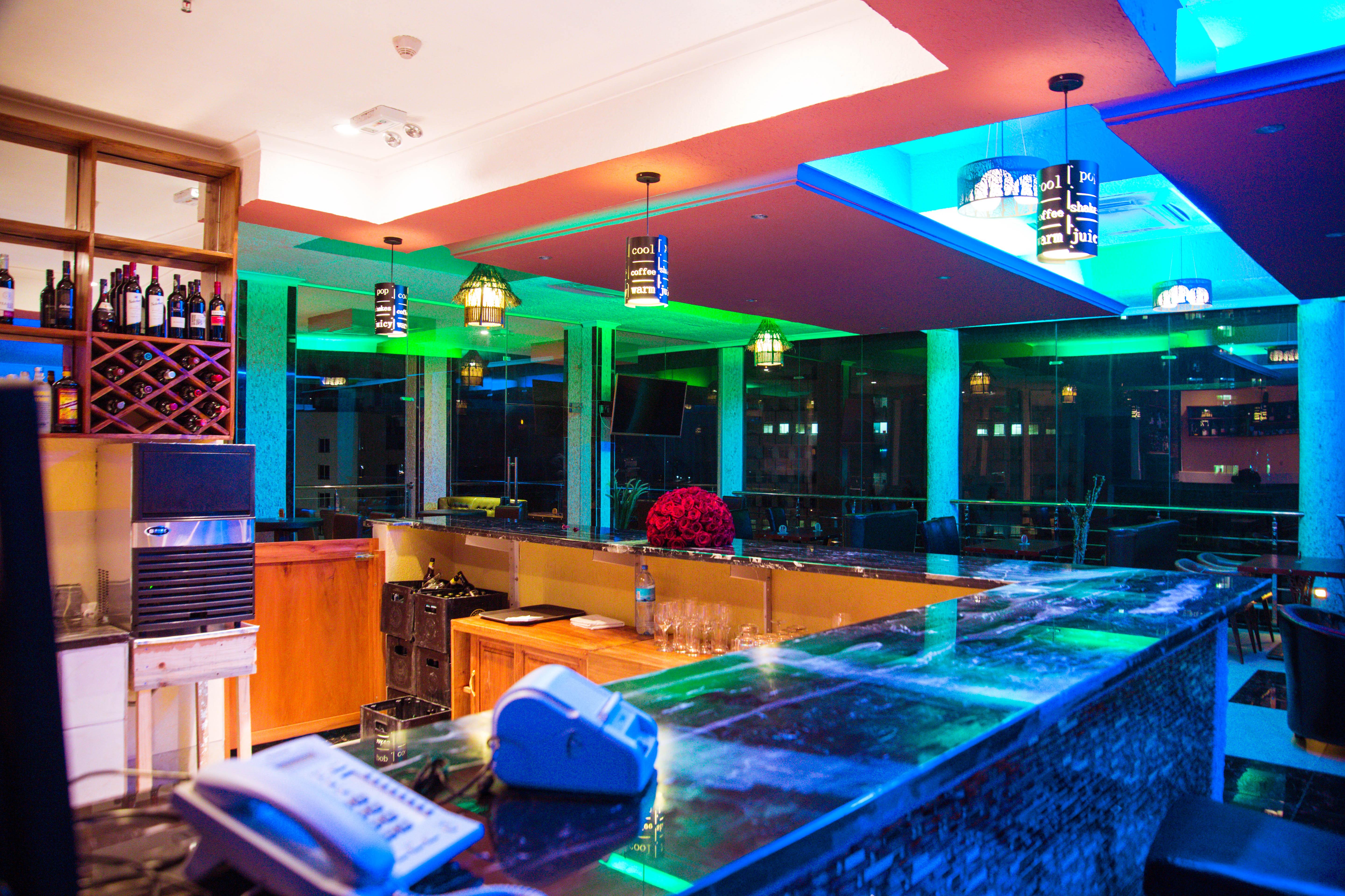 Tiffany Diamond Hotels Ltd - Makunganya Dar es Salaam Luaran gambar