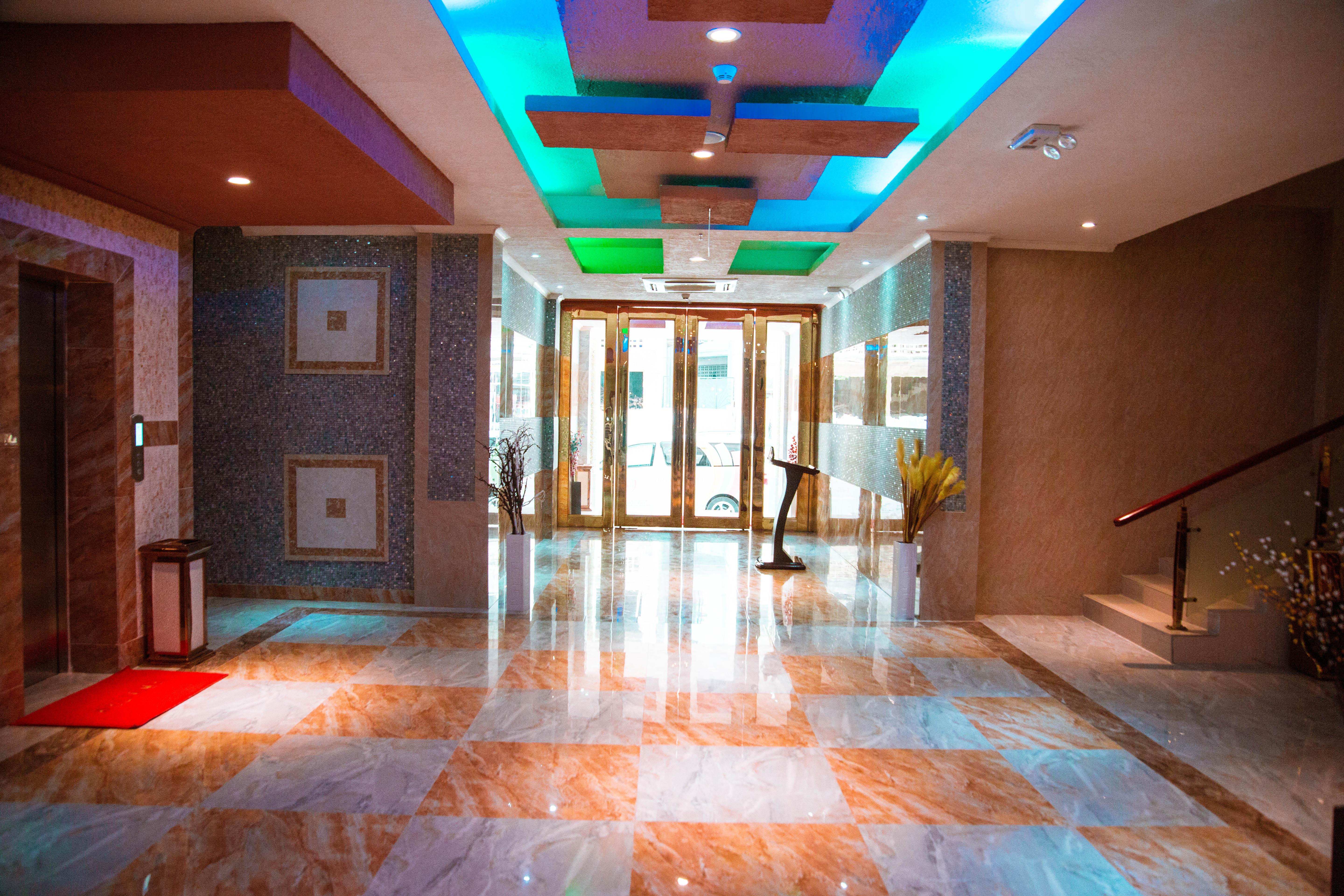 Tiffany Diamond Hotels Ltd - Makunganya Dar es Salaam Luaran gambar