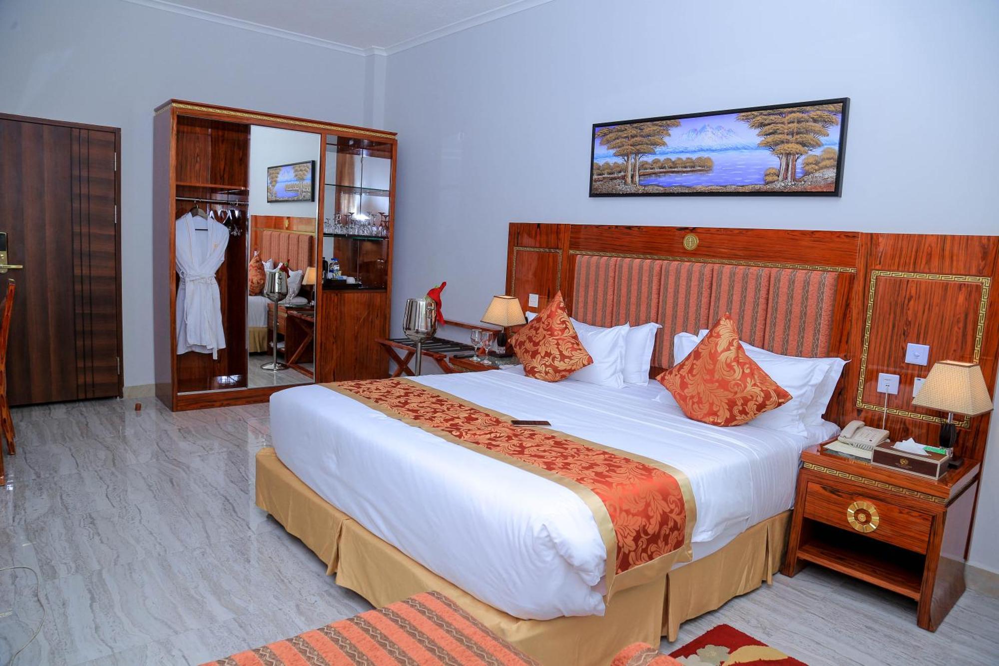 Tiffany Diamond Hotels Ltd - Makunganya Dar es Salaam Luaran gambar